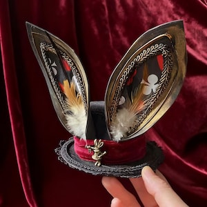 Chapéu de orelha de coelho de Alice no País das Maravilhas | Acessório de cabeça excêntrico para humanos e animais de estimação, festa de cosplay | Acessório de fantasia | Chapeleiro Maluco | Chá da Tarde | Derby