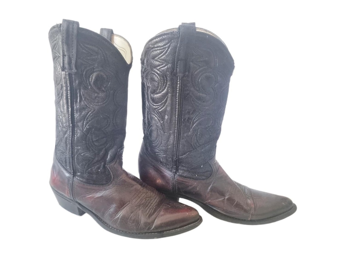 Leather Cowboy Boots 9.5, Vintage Western Footwear, Two Tone Oxblood Boots, Rustic Mid Calf Boots for Women & Men, foto 1 di 5