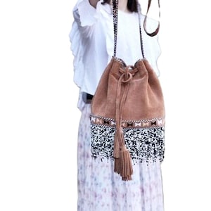 Perlen Leder Beuteltasche: Boho Quaste Crossbody Geldbörse