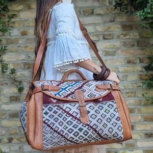 Extra large kilim travel bag for women - vintage leather luggage - weekend duffle bag boho - upcycled moroccan carpet rug