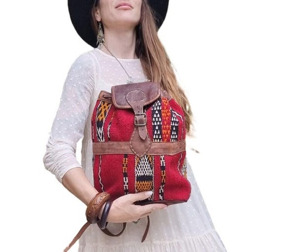 Vintage Kilim Leather Backpack: Moroccan Berber Travel Bag  display picture 1