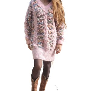 Oversize pink y2k hand knit jumper, 1980s women sweater, chunky cable knit wool dress, grandma pullover, cottagecore knitwear