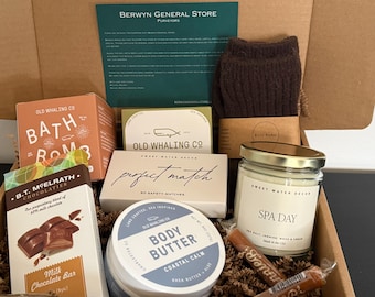 Spa Day Box | Candle, Wool Socks, Chocolate, Bath Bomb, Body Butter