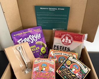 Caja de regalo de pescado enlatado Fishwife / Salmón ahumado, atún, pepinillos, tostadas