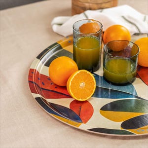 Round wooden tray Ø 46 cm / 18&quot; – Leaves | Handmade serving tray, breakfast tray & decorative tray