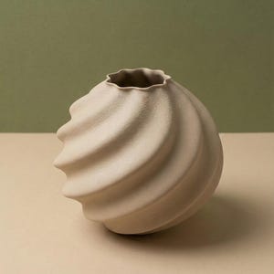 Sculpturaal Textuur Vaas | Design Decoratie | Organische Minimal Stijl | Model Peonia