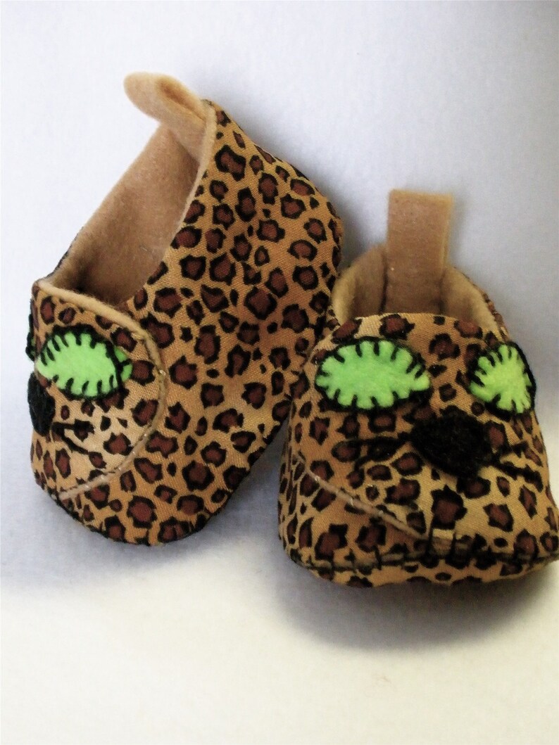 63 Limited Edition Hand sewn baby shoes for Mens