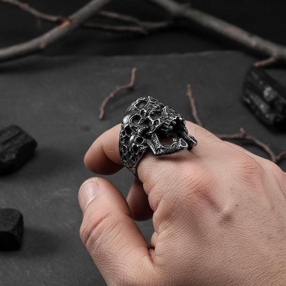 Roaring Skull Cluster Ring, Stainless Steel Gothic Biker Ring for