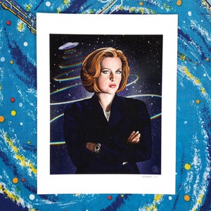 Gillian Anderson as Special Agent Dana Scully in The X-Files Art Print