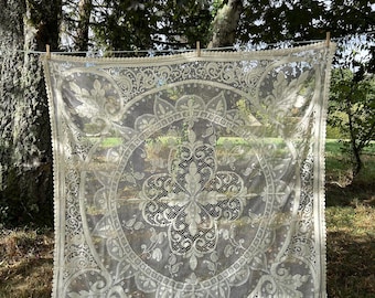 Vintage Ralph Lauren Lace Bedspread – Ralph Lauren Home Coverlet – Made in Scotland – 180 x 180 cm