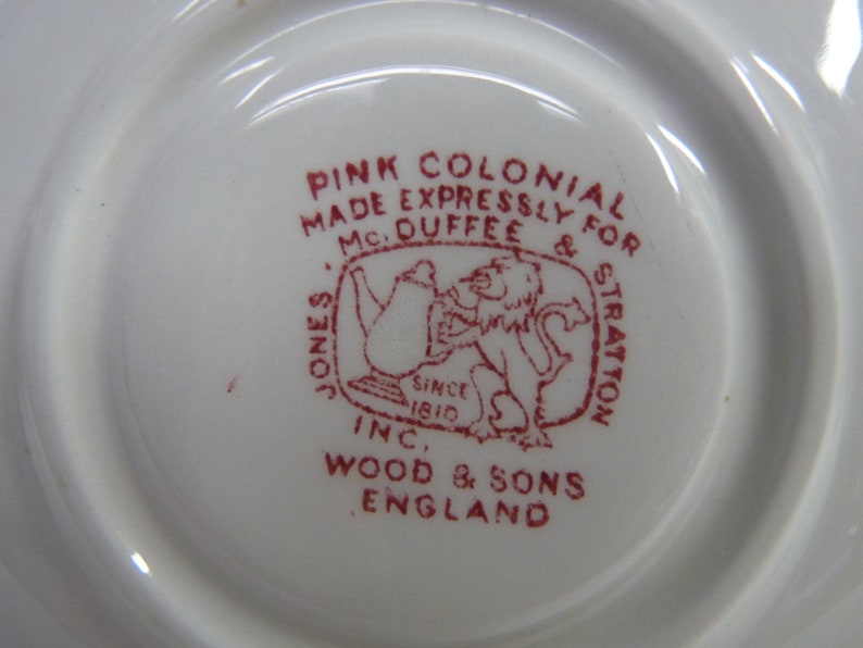 Pink ColonialEnoch Wood Colonial DishSaucerEnglandRed and WhitePink