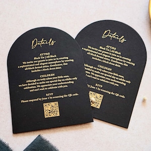 Svartguldfärgad välvd bröllopsdetaljkort, QR-kod OSA-insats, formell svit