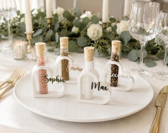 Gastgeschenk / Platzkarten Hochzeit personalisiert – Herz mit Wunschname und Reagenzglas, Tischdeko mit Blumensamen