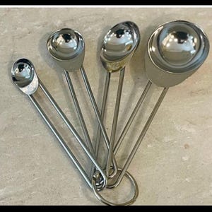 Stainless steel Measuring Spoons with trendy handles, kitchen gadgets, kitchen decor, Great Gifts. For Any Occasion!