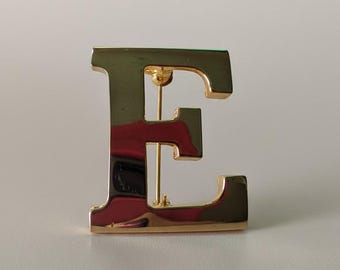 Vintage Anne Klein Letter E Monogram Brooch Pin | Large Gold Tone Designer Initial Jewelry | Gift for Her, Chic Alphabet Blazer Accessory