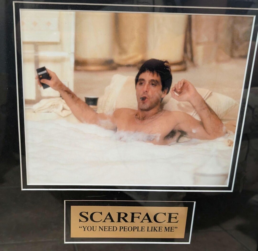 Scarface Shadowboxes Ultimate Tony Montana Shadow Box: Scarface