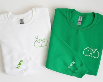 Custom Frog Couple Embroidered Hoodie with Roman Date & Initials, Matching Hoodies For Couple, 1st Anniversary Gift for Couples. FRG01