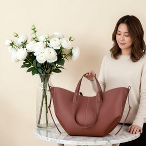 Large Leather Tote Bag – Minimalist Winged Shoulder Bag for Everyday Use