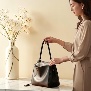 Bolso hobo grande de piel – Bolso minimalista para hombro y bandolera para uso diario.