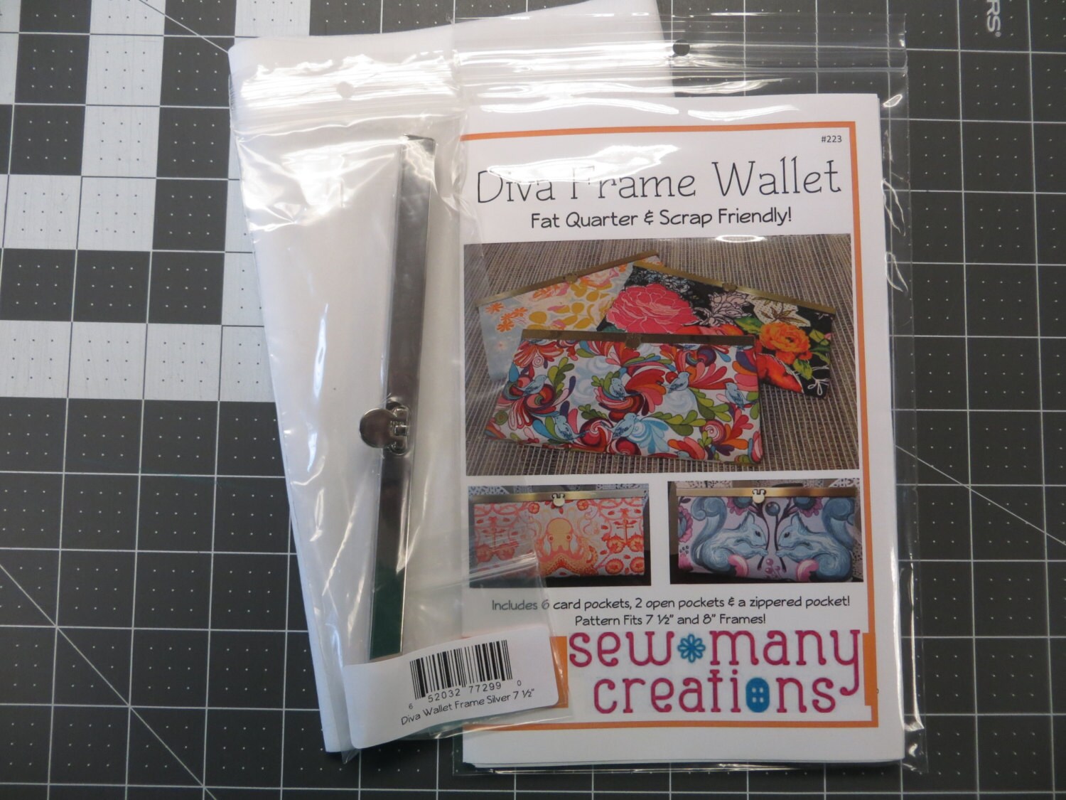 Diva Frame Wallet Kit - Includes Pattern, SILVER Frame & Interfacing