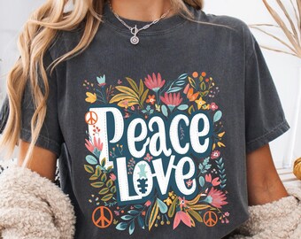 Retro Floral Peace Love Shirt, Boho Hippie Graphic Tee, 70s Aesthetic Flower Power T Shirt, Cute Vintage Peace Sign Top, Trendy Gift For Her