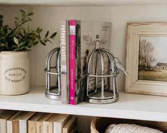 Vintage zilveren boekensteunen voor vogelkooi | Vogeldecor van gegoten metaal | Cottage boerderij boekenplank styling | Decoratieve bibliotheekboeksteunen