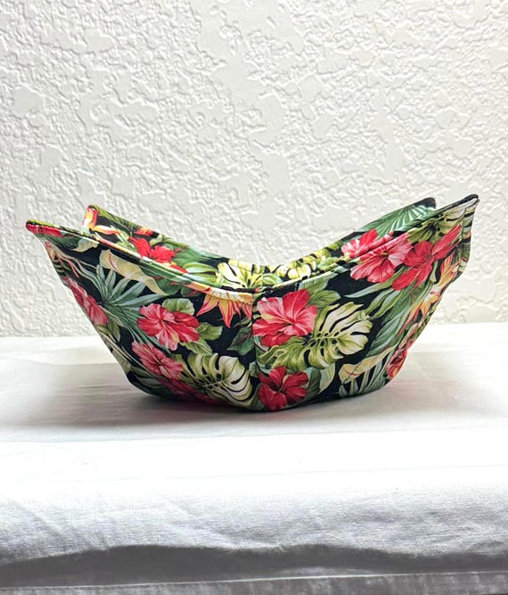 0900-196 (Medium Size) Microwave Bowl Cozy - Hawaiian Flowers