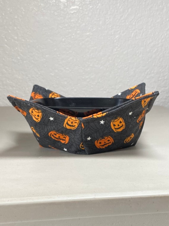 0200-800 (10X10) Microwave Bowl Cozy- Pumkins