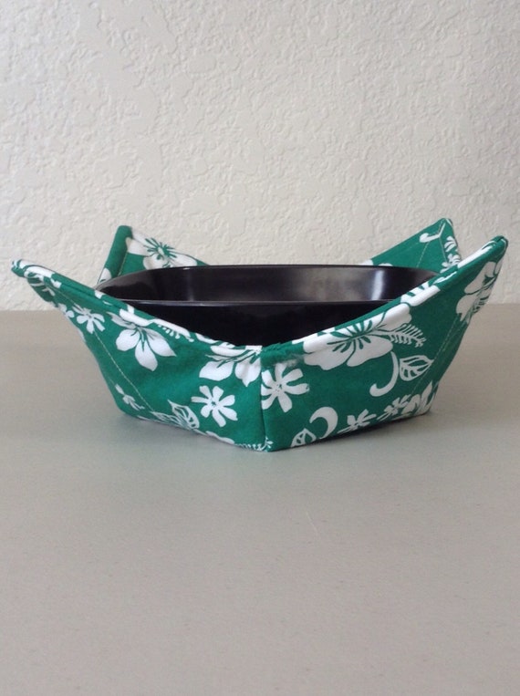 0200-252  (10X10) Microwave Bowl Cozy  - Green w/White Hawaiian Flowers