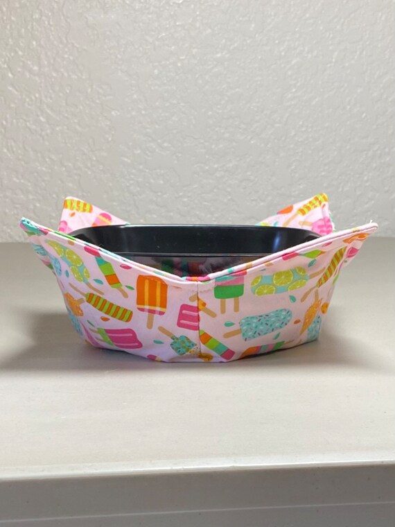 0200-696 (10X10) Microwave Bowl Cozy- Ice Cream