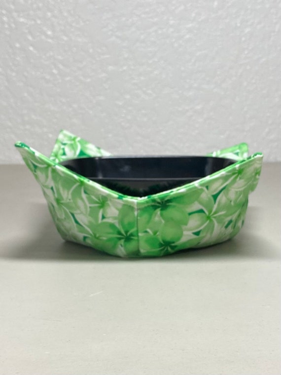 0200-791  Microwave Bowl Cozy - Hawaiian Flowers