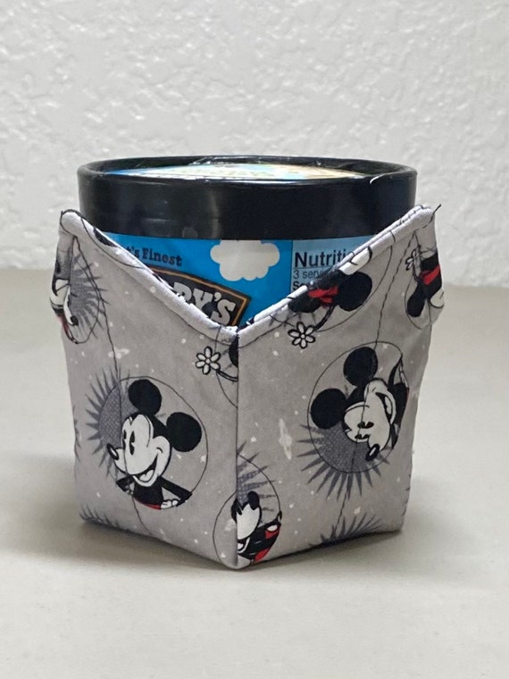 0553 Pint Ice Cream Cozy - Mickey/Minnie Mouse