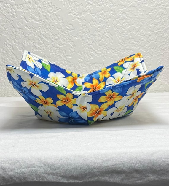 0900-201 (Medium Size)  Microwave Bowl Cozy - Hawaiian Flowers