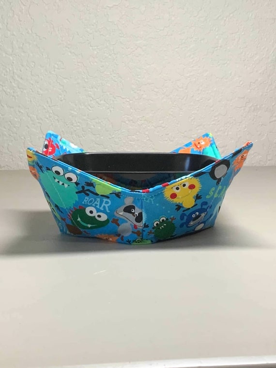 0200-699 (10X10) Microwave Bowl Cozy- Monsters