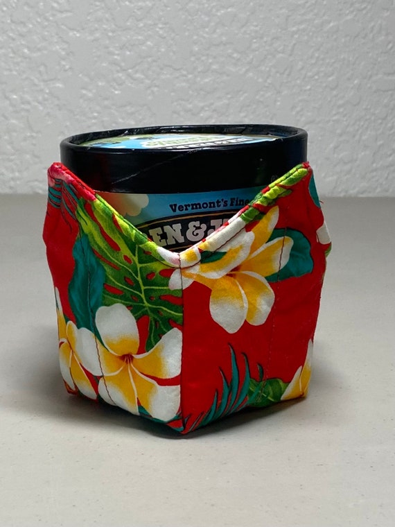 0546 Pint Ice Cream Cozy - Hawaiian Flowers