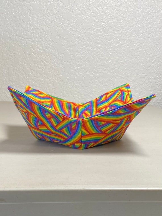 0200-769 (12X12) Microwave Bowl Cozy - Rainbows