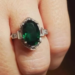 Bague de fiançailles ovale émeraude, bague millegrain art déco vintage, or blanc 14 carats, accents de diamants taille émeraude, bague de naissance de mai