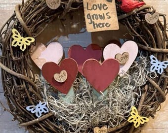 Primitive Heart Wreath | Love Grows Here Decor | Rustic Farmhouse Everyday Wreath