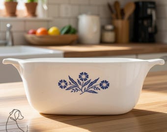 Vintage 1960 CorningWare Blue Cornflower 1.5 QT Casserole Dish | Rare Blurry Blue Ink Backstamp