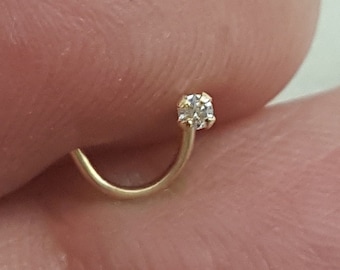 Genuine diamond stud. 18k Yellow Gold nose stud. Diamond nose stud. 22 gauge screw in. Tiny 1.5 mm nose stud. Nose jewelry. Gifts for her