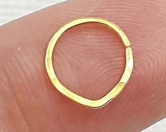 Solid 24k Gold nose ring. 24k gold septum ring. Solid Gold Nose ring. Gold cartilage hoop. 20 gauge gold septum hoop. Hammered gold ring