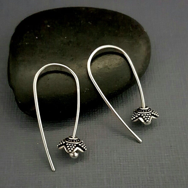 Silver Flower Earrings. Argentium earrings. Petal earrings. Flower petal hoops. Minimalist earrings. Bohemian earrings. Modern silver hoops