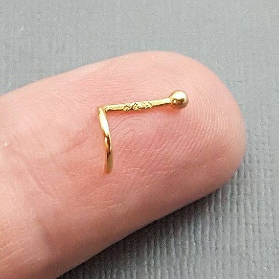 14K gold star nose stud L shaped