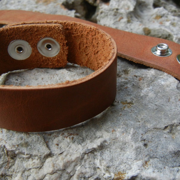 3/4 inch Wide Leather Cuff - Wristband - 3/4 Inch Wide Genuine SADDLE BROWN Leather Cuff Bracelet -  Cuff Blank - DIY Jewelry Supply