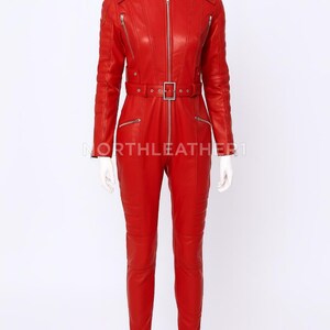 Frauen Roter Echtleder Jumpsuit: Biker Catsuit mit Reißverschluss vorne Bild 1