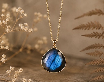 Labradorite gemstone necklace, gold labradorite jewelry, necklace with genuine labradorite, boho jewelry, ethnic jewelry, astrology