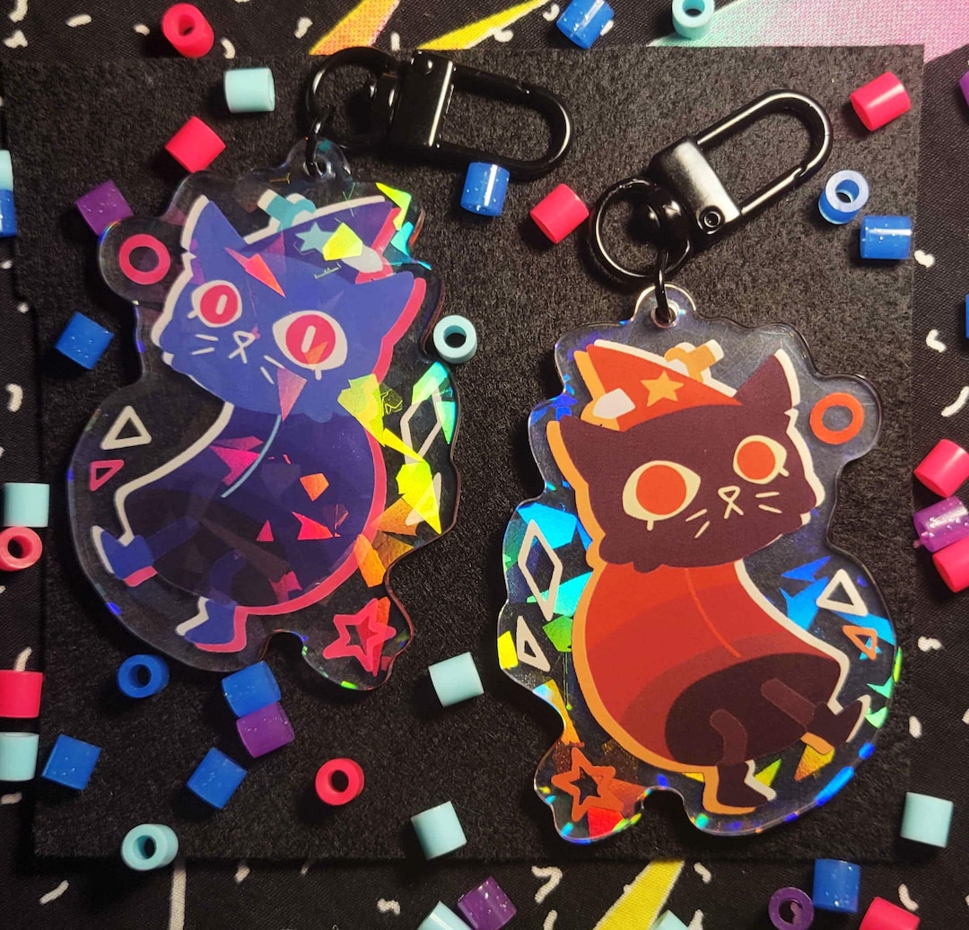 Mae Holographic Keychain [night in the Woods] *BACK IN STOCK! - Etsy