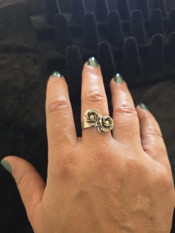 Antique Adjustable Silver Flower Ring - image 1