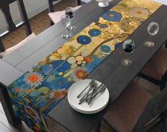 Klimt-geïnspireerde botanische tafelloper – art nouveau tafeldecor - goudblauwe bloemen tafelloper