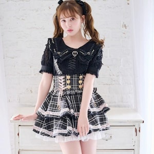 Liz Lisa Jirai Kei Ryousangata Scallop Ribbon Collar Rib Top (black)
